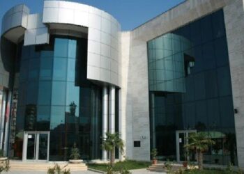 Covid-19 mbyll sërish Gjykatën e Apelit në Vlorë