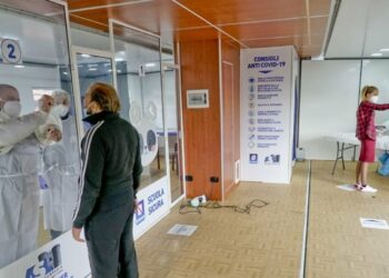 Paralajmërimi i fortë i OBSH: Bëni kujdes! Dalja e vaksinave nuk do të thotë zero COVID