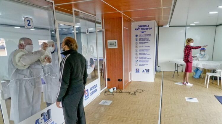 Paralajmërimi i fortë i OBSH: Bëni kujdes! Dalja e vaksinave nuk do të thotë zero COVID