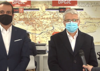 Lleshaj thirrje qytetarëve të aplikojnë për ID: Karta është kusht për votimet