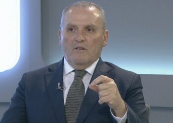 Akuzat ndaj Bashës për masakrën e Krushës, Veton Surroi: Basha s’ka pse jep shpjegime dhe as te akuzohet!