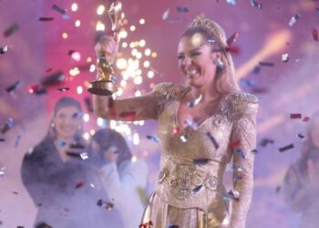 Anxhela Peristeri fiton Festivalin e 59- të të Këngës