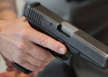 LAJM I FUNDIT/ Plagoset me armë zjarri 50-vjeçari në Dibër