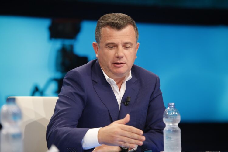 Bledi Çuçi zyrtarisht ministër i Brendshëm! Balla: Do ta bëjë më së miri punën