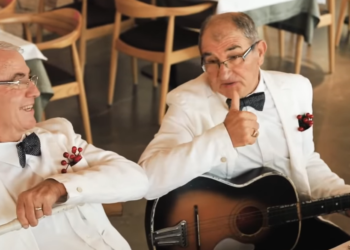 Parodistët e Vlorës