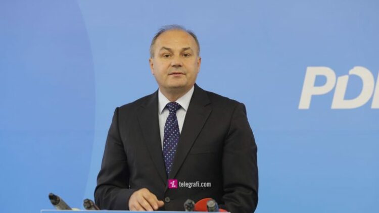 Enver Hoxhaj