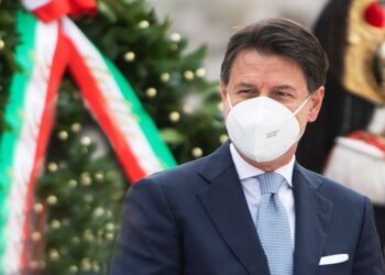 Italia drejt shpalljes zonë e kuqe/ Kryeministri Conte paralajmëron mbyllje të mundshme