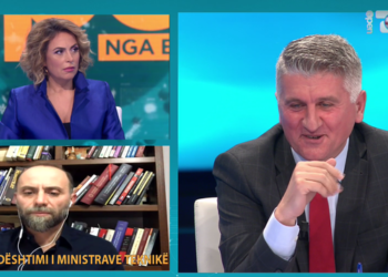 “Më fal, s’po e mbaj dot të qeshurën”/ Gjekmarkaj: Cakaj ishte një personazh për të…Ishte pa pikë rëndësie në atë post