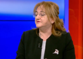 Sa i aftë do të jetë studenti i mjekësisë që studion online?/ Rakacolli: Nuk ka rëndësi se sa i merr mësimet por sa i përvetëson