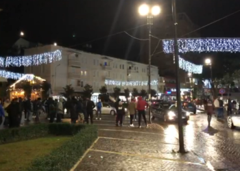 Vrasja e Klodian Rashës/ Nis për të tretën ditë protesta në Lezhë