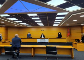 Konfirmohet/ Adriano Dyrmishi merr detyrën prokuror në Prokurorinë e Rrethit