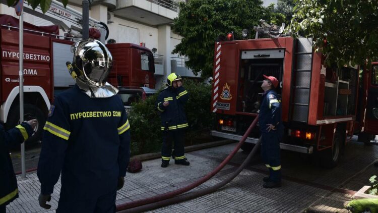 Zjarr në banesë, 16 vjeçari digjet i gjallë në Selanik