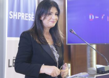 “Boll me heshtje e pazare”/ Vrasja e 25-vjeçarit nga policia, Topalli: Ngjarja më e rëndë e viteve të fundit, koha me lëviz