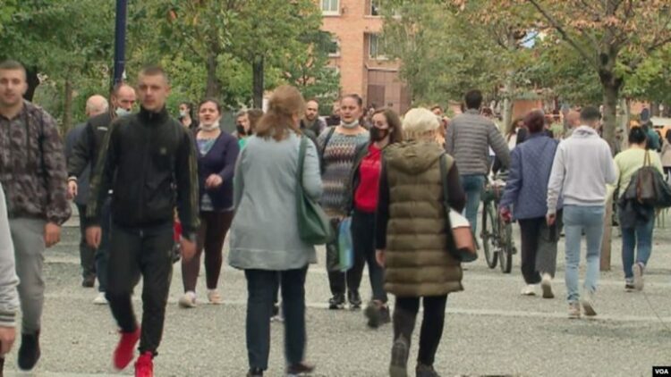 Përplasjet për buxhetin 2021, flasin ekspertët: Nuk është realist dhe s’ka skenar alternativ