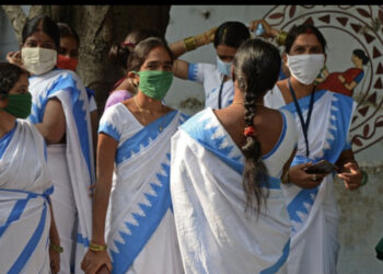 Vendi i dytë më i populluar në botë, miraton vaksinën e parë anti-Covid