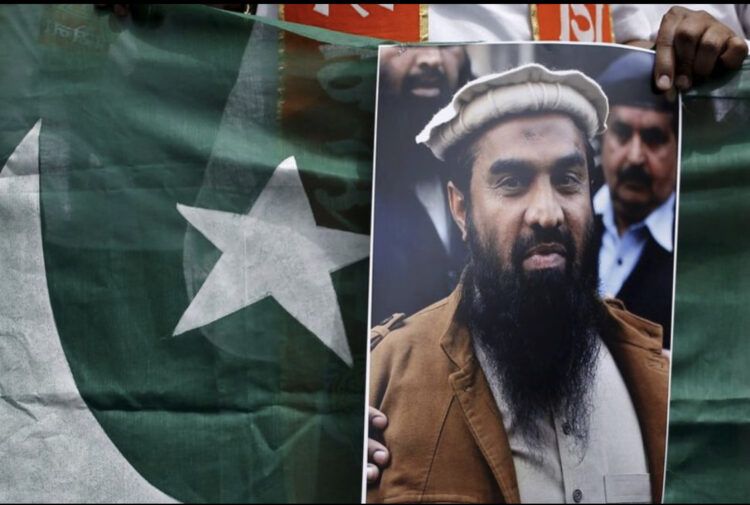 Akuzohet për sulme terroriste, arrestohet lideri i një grupi militant në Pakistan