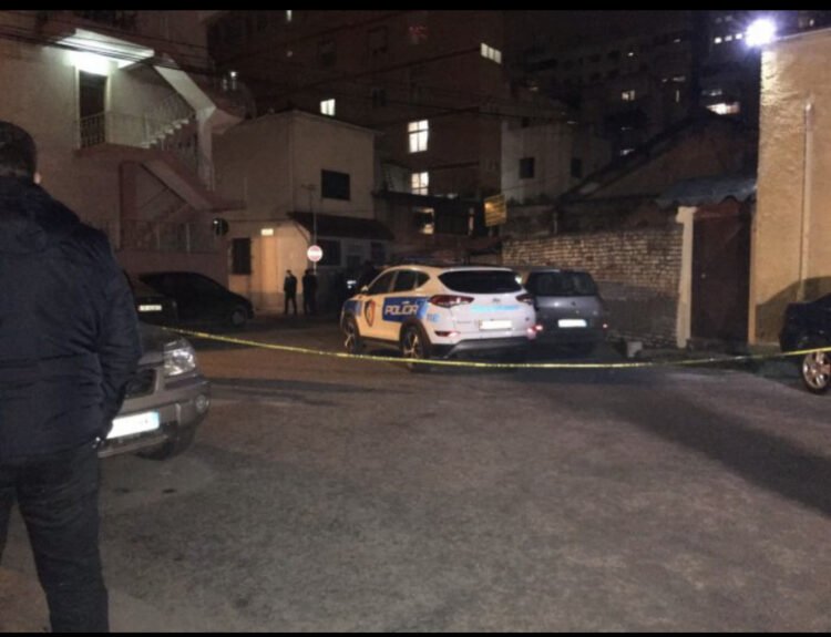 I masakruar me breshëri kallashnikovi, ja kush është i riu që u vra në Durrës