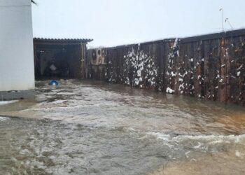 Edhe Kosova si Shqipëria, uji vërshon në lagje, shtëpi dhe rrugë(FOTO)