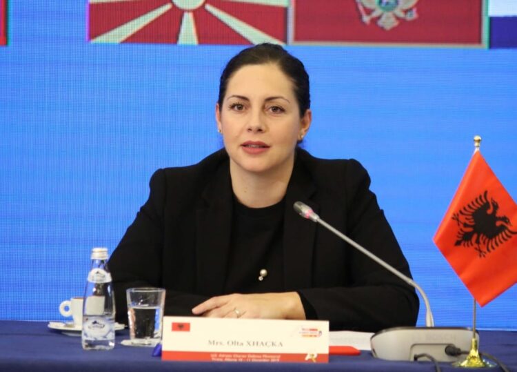 Departamenti Amerikan i Mbrojtjes, mesazh Xhaçkës: Lidershipi juaj ka bërë të mundur përparime thelbësore në FA