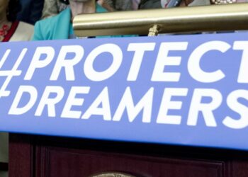 Joe Biden pritet të propozojë një rrugë 8- vjeçare drejt shtetësisë amerikane për imigrantët