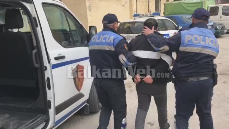 Kishte bërë gati heroinën për shitje, kush është trafikanti i arrestuar në Pogradec