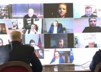 Akuzat për përmbytjet në vend, Rama: Edhe COVID-it iu gjet vaksina e imunizimit, vaksinës së dëshpërimit të opozitës nuk i është gjetur formula