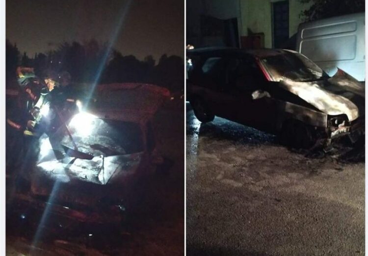 Foto nga makina e gazetarit