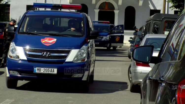 Gjendet i vdekur në rrugë punonjësi i Shërbimeve Publike në Korçë, dyshimet e para të policisë