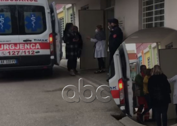 Rrjedhje gazi në shkollën në Tiranë/ Dëshmia e nxënëses: Na thanë hapni dritaret, një vajze i ra të fikët