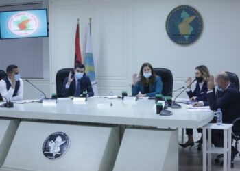 PS dhe PD nuk gjejnë konsensus për votimin elektronik. Çfarë propozojnë palët