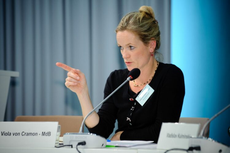 “Shpresoj që BE do t’i liberalizojë vizat këtë vit”, raportuesja në PE: BE dhe SHBA të flasin me një zë për Kosovën