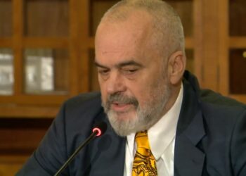 “Qëllime elektorale”/ Rama-Metës për projektin e Vlorës: Të qash e të qeshësh!