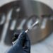 Maqedonia do të marrë nga Pfizer 800 mijë vaksina kundër Covid-19, 5850 të parat arrijnë në shkurt