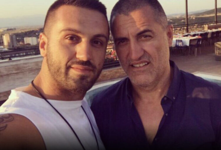 Ngjarja e rëndë në mes të Prishtinës/ Kush është Skënder Krasniqi, që nuk kurseu as djalin e tij? (FOTO)