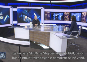 Ambasadorja Kim i drejtohet Ramës, Bashës e Kryemadhit para zgjedhjeve: Luani ndershëm! Një person i përjashtuar nga vetingu s’mund të pranohet në tjetër parti!