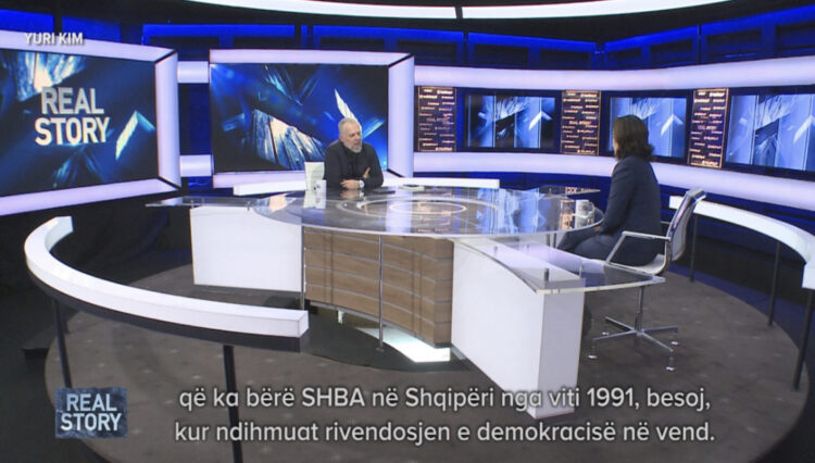 Ambasadorja Kim i drejtohet Ramës, Bashës e Kryemadhit para zgjedhjeve: Luani ndershëm! Një person i përjashtuar nga vetingu s’mund të pranohet në tjetër parti!