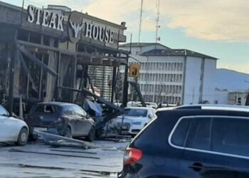 VIDEO/ Ja momenti i shpërthimit të bombulës së gazit në restorantin në Ferizaj
