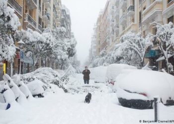 Stuhia e borës “Filomena” në Spanjë, tre të vdekur. Kryeministri Sanchez apel: Qëndroni brenda, ndiqni udhëzimet e shërbimeve të urgjencës