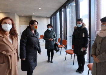 Vaksinimi te ‘Air Albania’/Ogerta Manastirliu: 447 mjekë janë të mbrojtur nga Covid