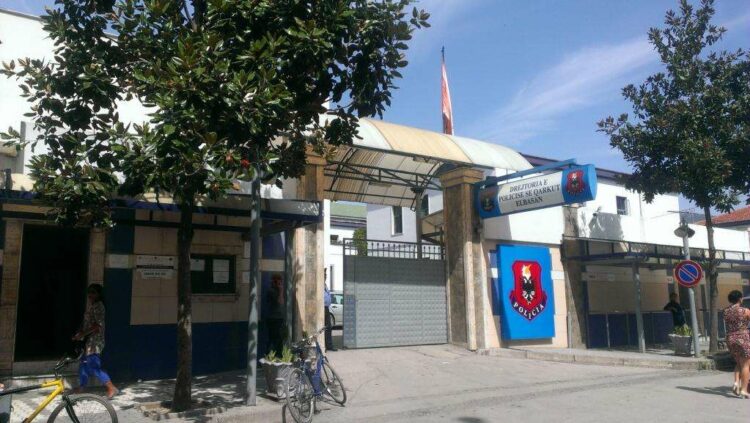 Të shtëna me armë zjarri në Elbasan/ Sherr në familje, 45-vjeçari merr armën dhe qëllon në ajër