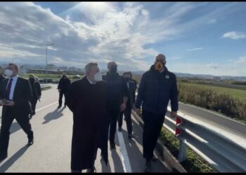 “Do punojmë 24 orë në ditë”, Rama dhe kompania turke “zbarkojnë” në Fier: Spitali i ri rajonal do jetë gati për 3 muaj