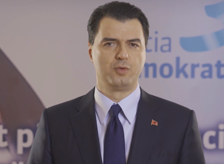 Ulja e borxhit publik/ Basha publikon videon: Koha për ndryshim! Rama mendon vetëm për veten