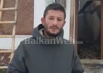 Vëllai humbi jetën brenda banesës që u përfshi nga flakët/ Vëllai tregon ngjarjen: Zjarrfiksja nuk vinte dot nga ngrica, nuk bëm dot gjë për ta shpëtuar
