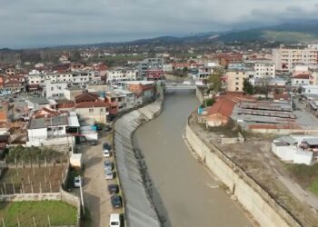 Rama publikon videon: Arsyeja pse Fushë-Kruja nuk u përmbyt siç ndodhte kur qeveriseshin nga politika e sharjeve dhe akuzave