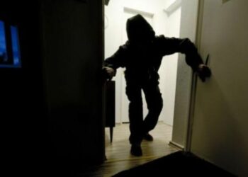 Grabitja me armë zjarri në Korçë, flasin familjarët e kambistit: Është e katërta herë