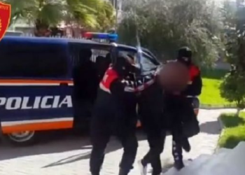 Vrasja e Armando Baboçit në Durrës/ Pas tre muajsh policia vë në pranga autorin