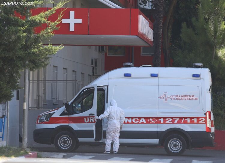 Nëndrejtori i ISHP: Në Shqipëri po qarkullon një COVID ndryshe, nuk jemi në gjendje të themi nga vjen