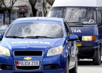 I dyshuar për 4 vjedhje, arrestohet një 17-vjeçar në Tiranë