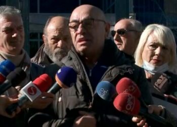 Artistët kallëzojnë në SPAK Bledi Çuçin dhe Ardi Veliun: Polici politike! Lë mafiozët të ngrenë kullat e krimit