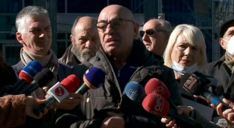 Artistët kallëzojnë në SPAK Bledi Çuçin dhe Ardi Veliun: Polici politike! Lë mafiozët të ngrenë kullat e krimit